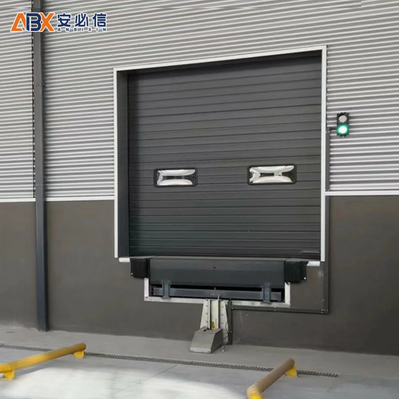 拉萨钢质提升门